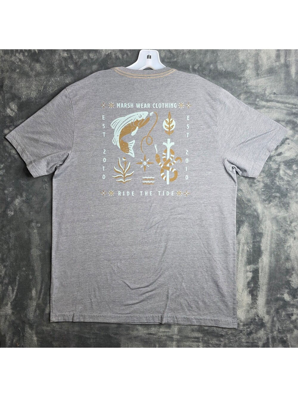 Marsh Wear Mens Graphic T-Shirt Sz Large